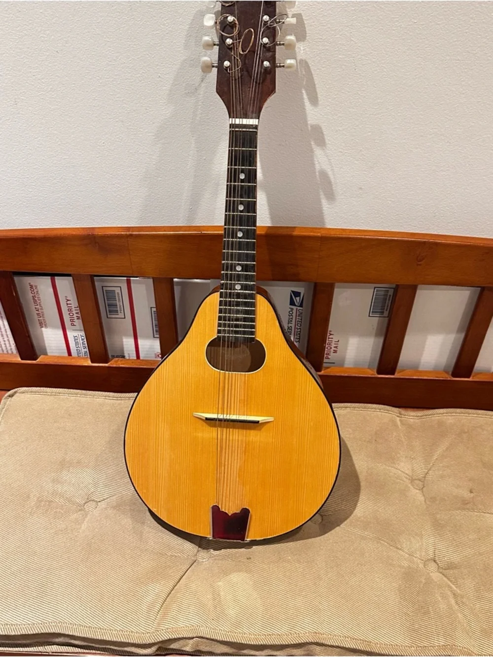 Vintage Mandolin with Natural Wood Finish - Picture 6 of 6